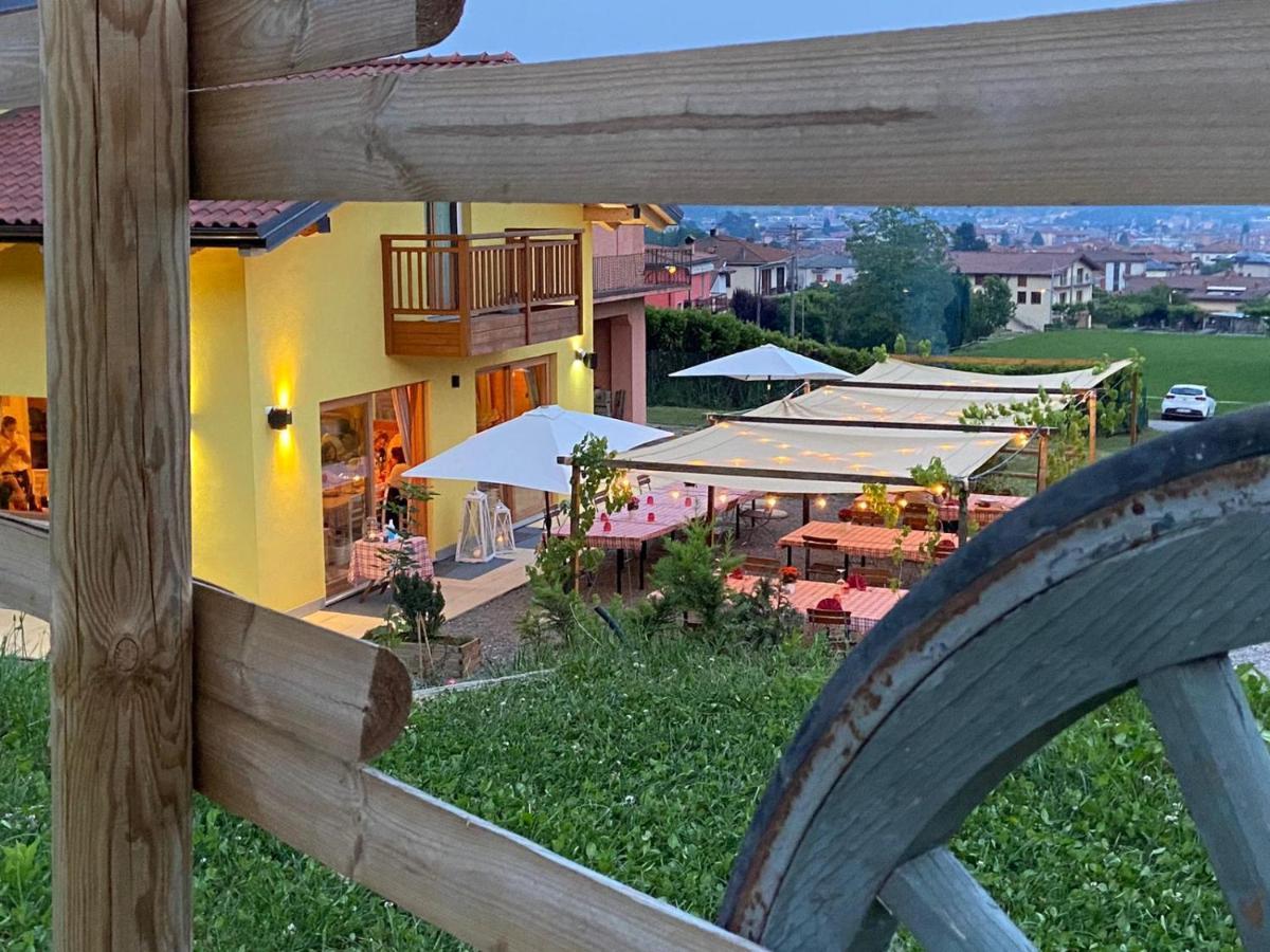 Agriturismo La Soglia Del Parco Ranica Exterior foto
